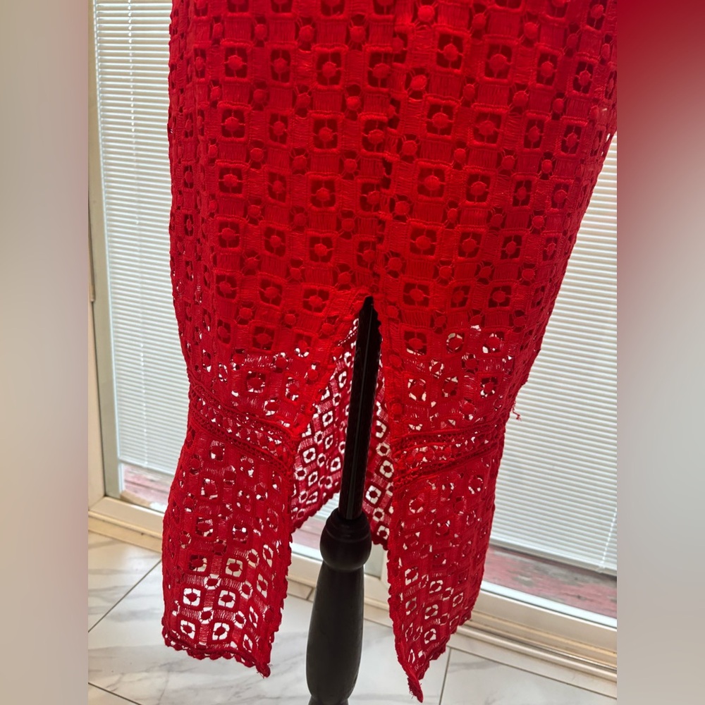 Prettylittlething / red dress / size 8 - Picture 7 of 9